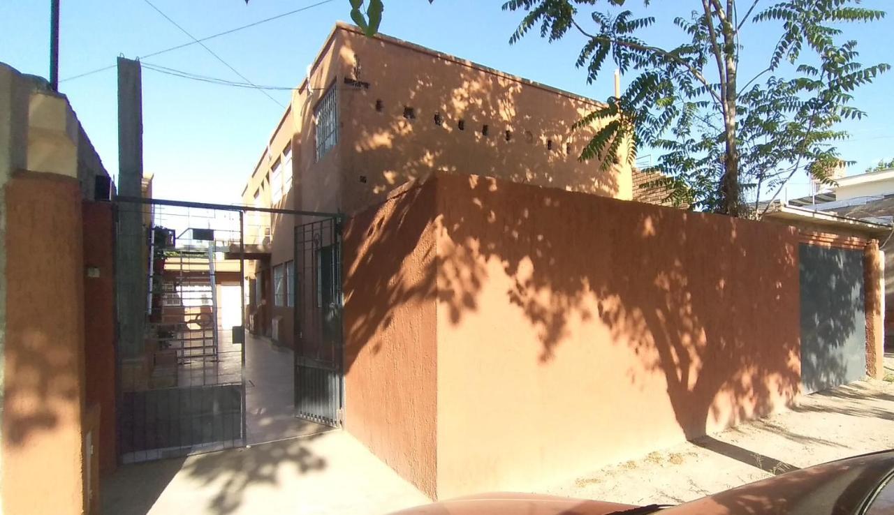 Alojamiento Tierras Del Sol - Departamento 02 Apartman Las Heras megye Kültér fotó